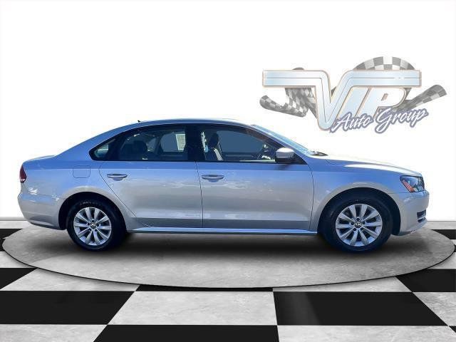 2013 Volkswagen Passat S Appearance