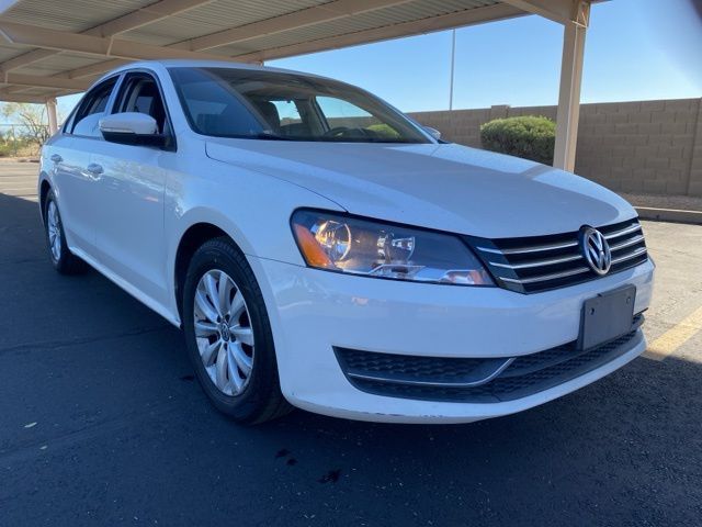 2013 Volkswagen Passat 