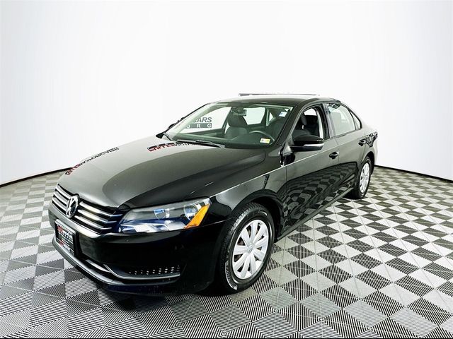 2013 Volkswagen Passat S