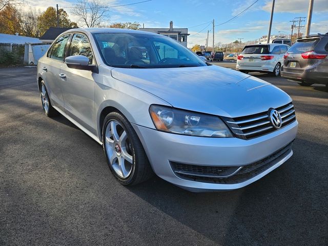 2013 Volkswagen Passat S