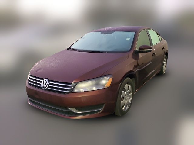 2013 Volkswagen Passat S