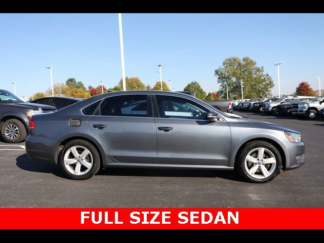 2013 Volkswagen Passat SE