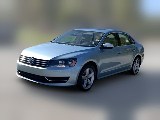 2013 Volkswagen Passat SE