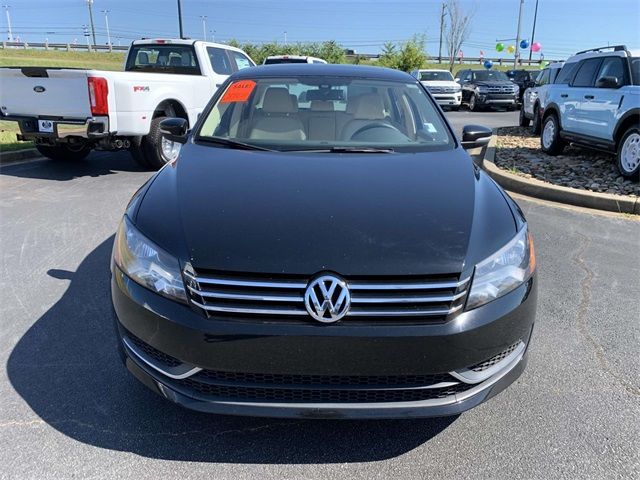 2013 Volkswagen Passat SE