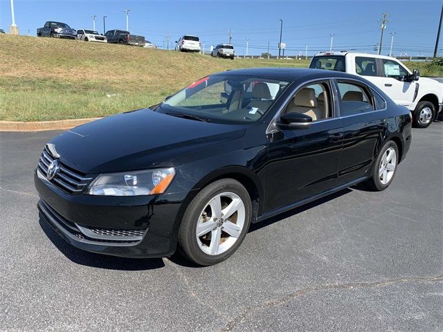 2013 Volkswagen Passat SE