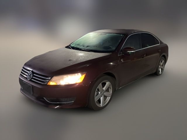 2013 Volkswagen Passat SE