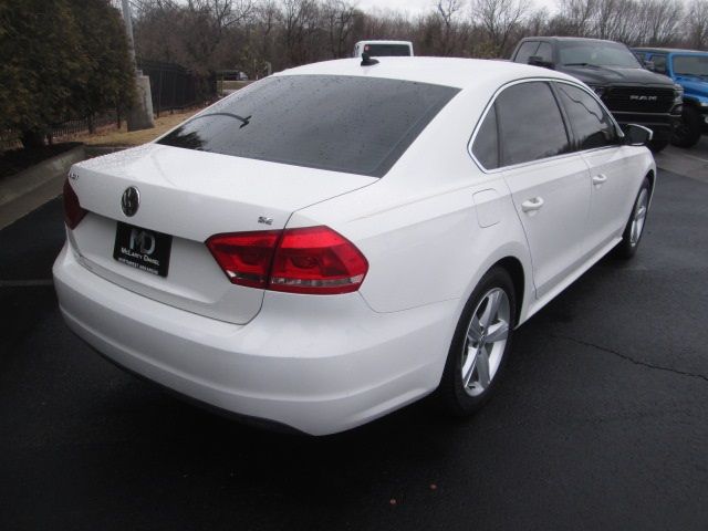 2013 Volkswagen Passat SE