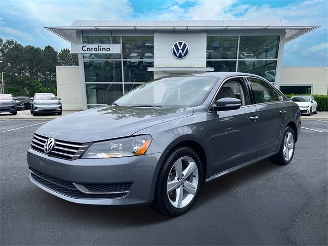 2013 Volkswagen Passat SE