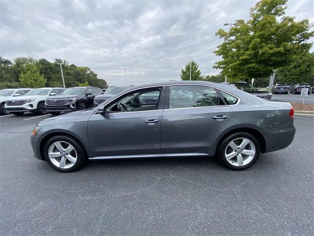 2013 Volkswagen Passat SE