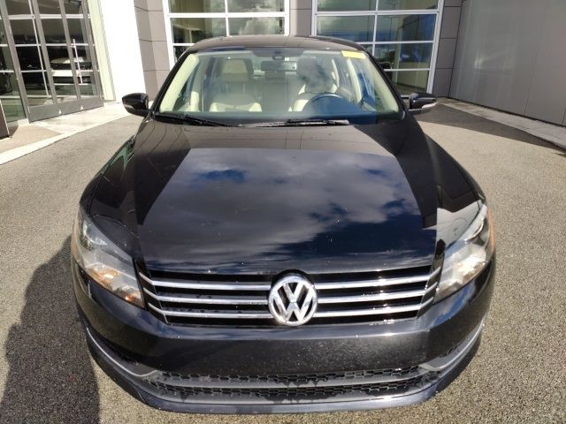 2013 Volkswagen Passat SE