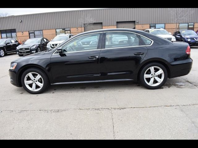 2013 Volkswagen Passat SE