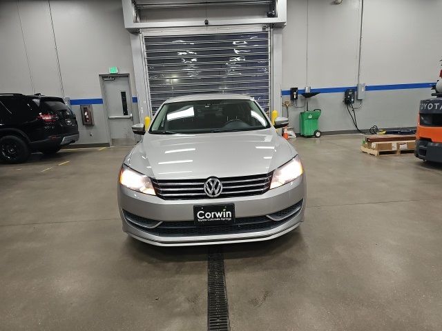 2013 Volkswagen Passat SE