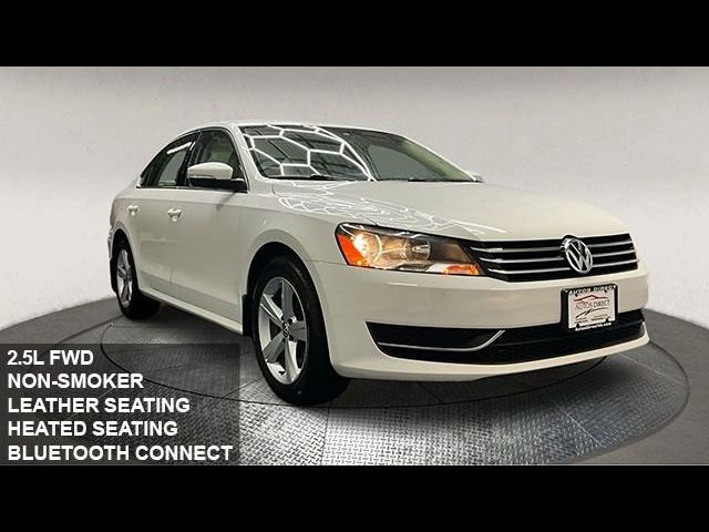 2013 Volkswagen Passat SE