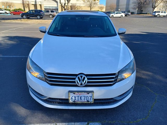 2013 Volkswagen Passat SE