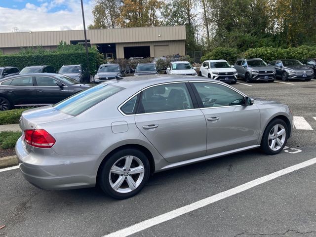 2013 Volkswagen Passat SE