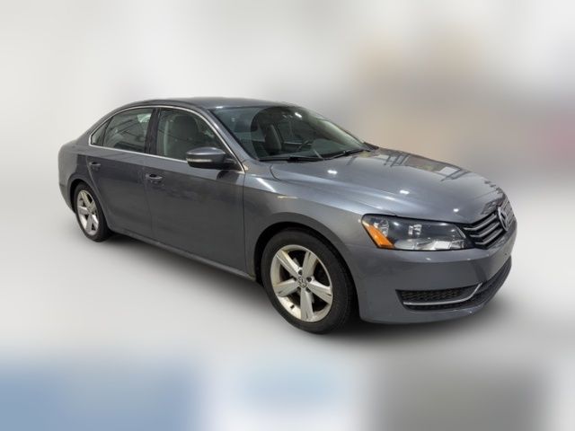 2013 Volkswagen Passat SE