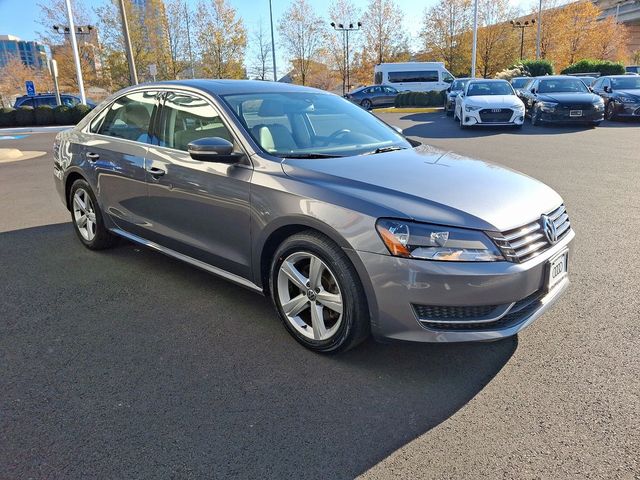 2013 Volkswagen Passat SE