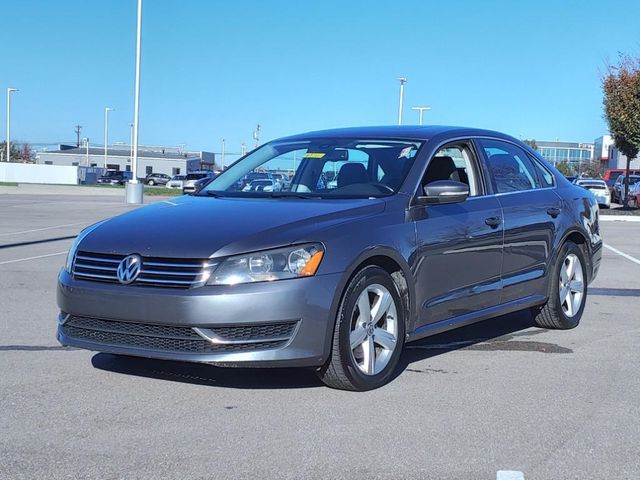 2013 Volkswagen Passat SE