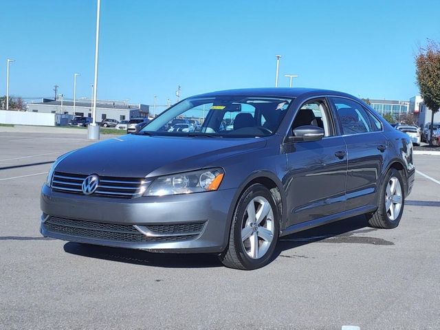 2013 Volkswagen Passat SE