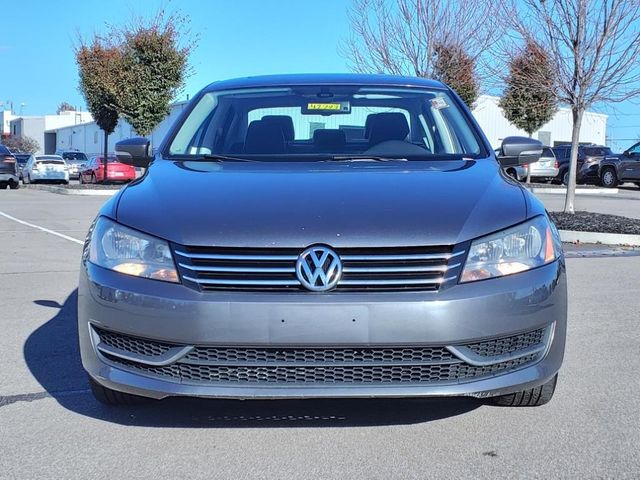 2013 Volkswagen Passat SE