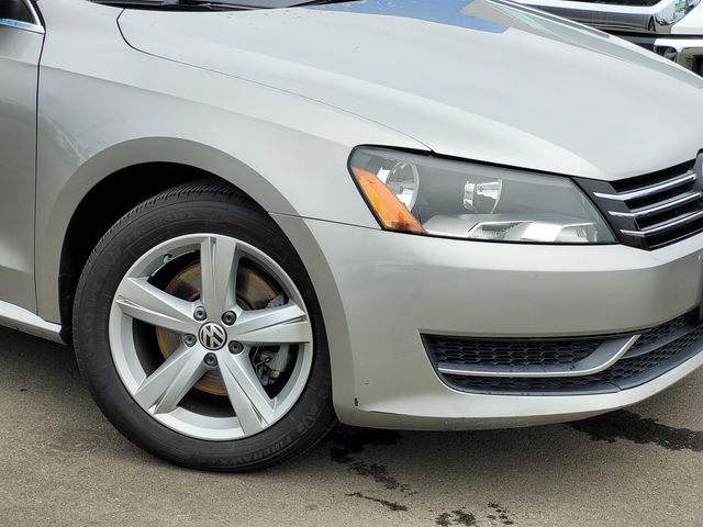 2013 Volkswagen Passat SE