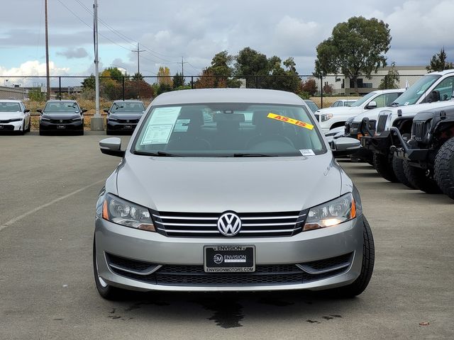 2013 Volkswagen Passat SE