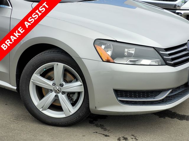 2013 Volkswagen Passat SE