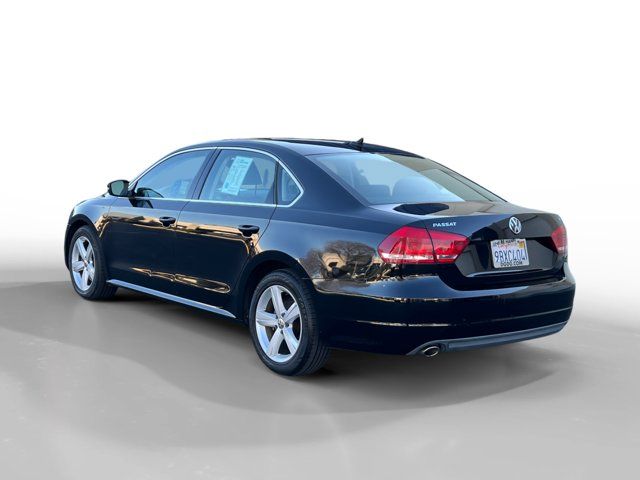 2013 Volkswagen Passat SE