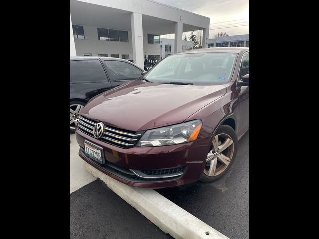 2013 Volkswagen Passat SE