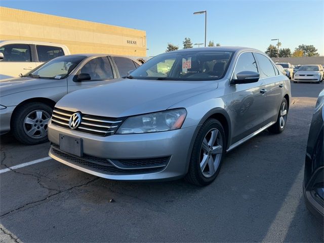 2013 Volkswagen Passat SE