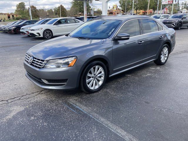 2013 Volkswagen Passat SEL