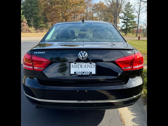 2013 Volkswagen Passat SEL