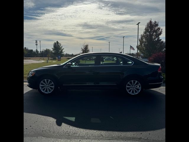 2013 Volkswagen Passat SEL