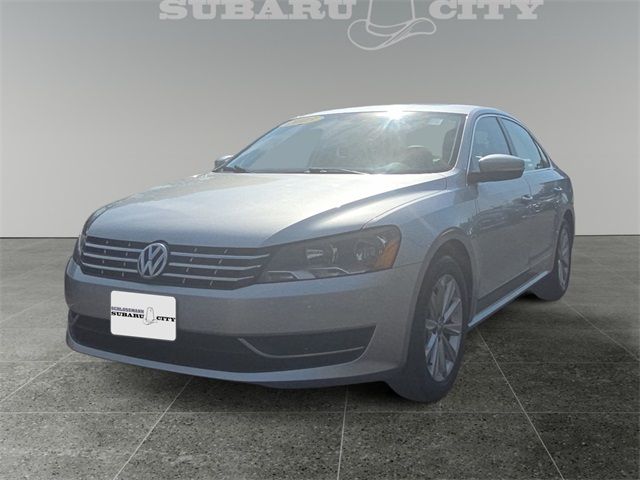 2013 Volkswagen Passat SEL