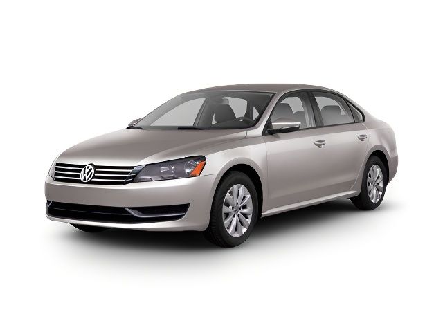2013 Volkswagen Passat 