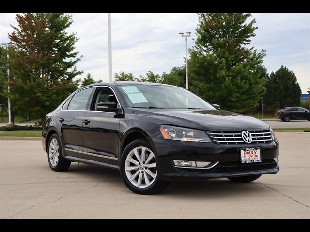 2013 Volkswagen Passat SEL Premium