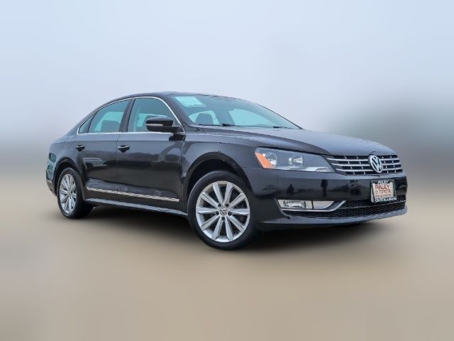 2013 Volkswagen Passat SEL Premium