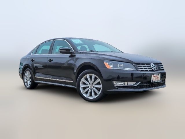 2013 Volkswagen Passat SEL Premium