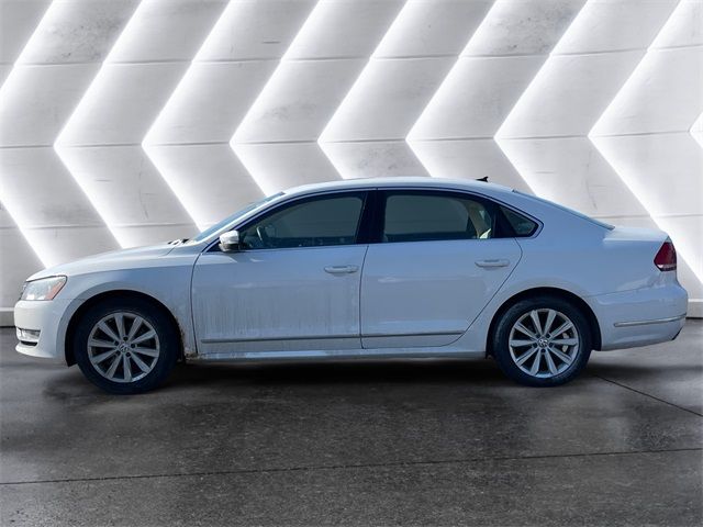 2013 Volkswagen Passat SEL Premium