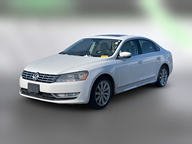 2013 Volkswagen Passat SEL Premium