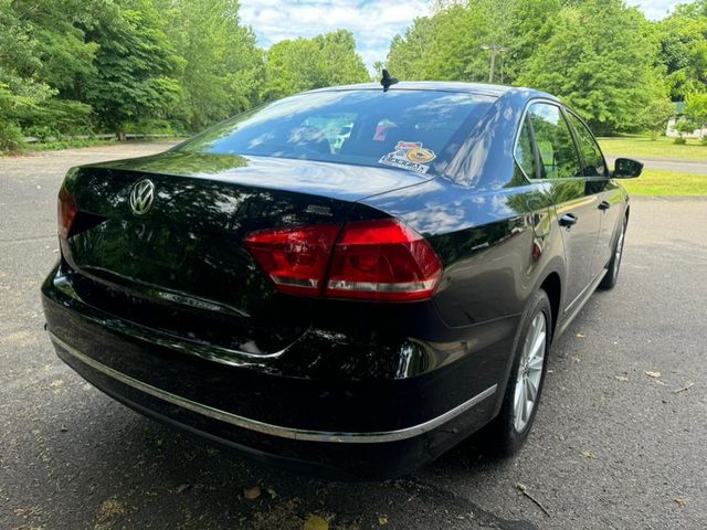 2013 Volkswagen Passat SEL