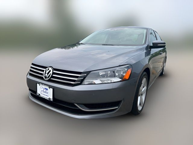 2013 Volkswagen Passat SE