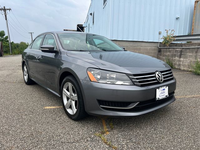 2013 Volkswagen Passat SE