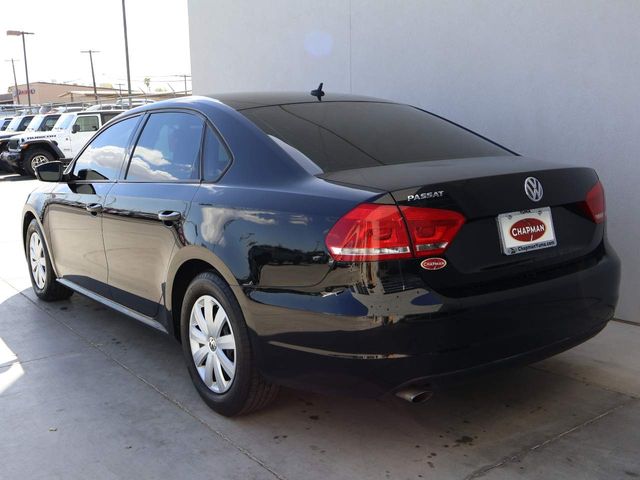 2013 Volkswagen Passat S