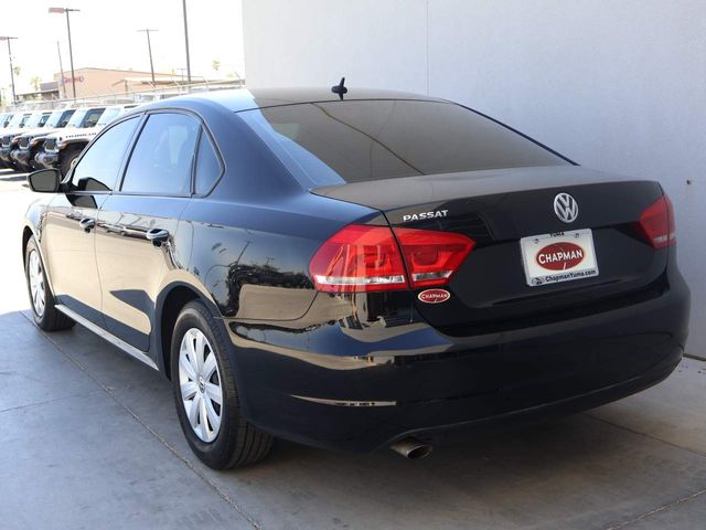 2013 Volkswagen Passat S