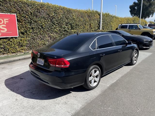 2013 Volkswagen Passat SE