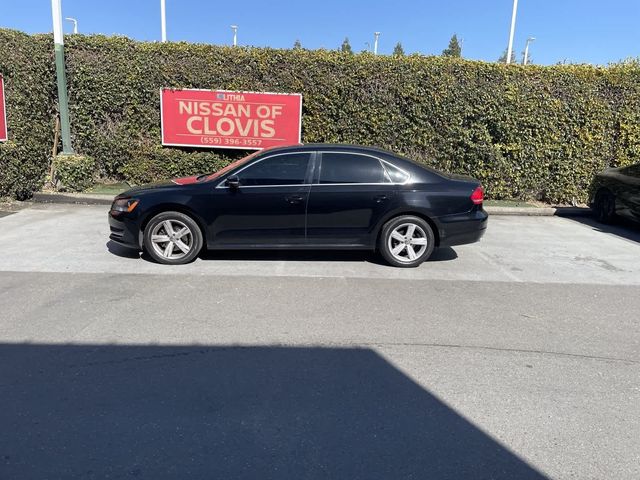 2013 Volkswagen Passat SE