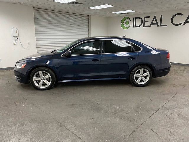 2013 Volkswagen Passat SE