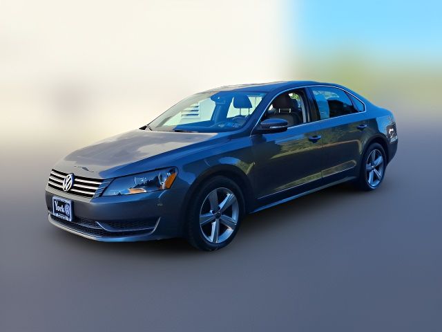 2013 Volkswagen Passat SE