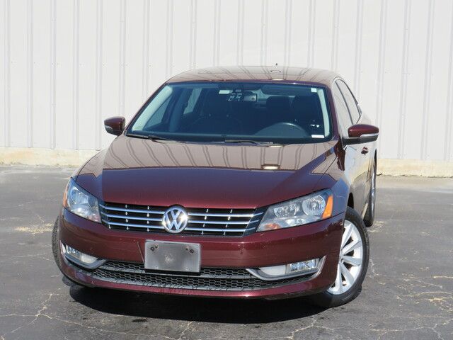 2013 Volkswagen Passat SEL Premium